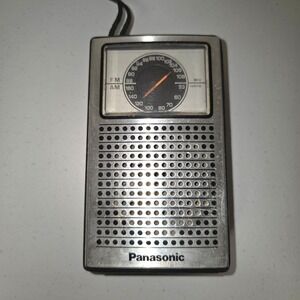 Panasonic RF-505 Vintage Portable AM FM Transistor Radio Silver Black Handheld